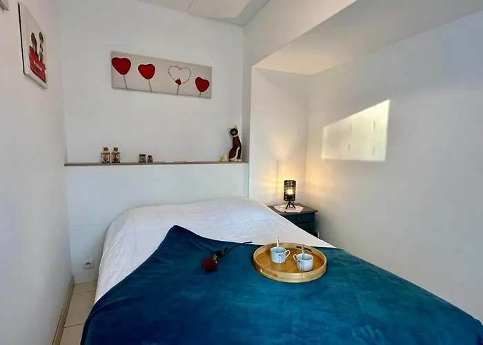 Joannie By Interhome *